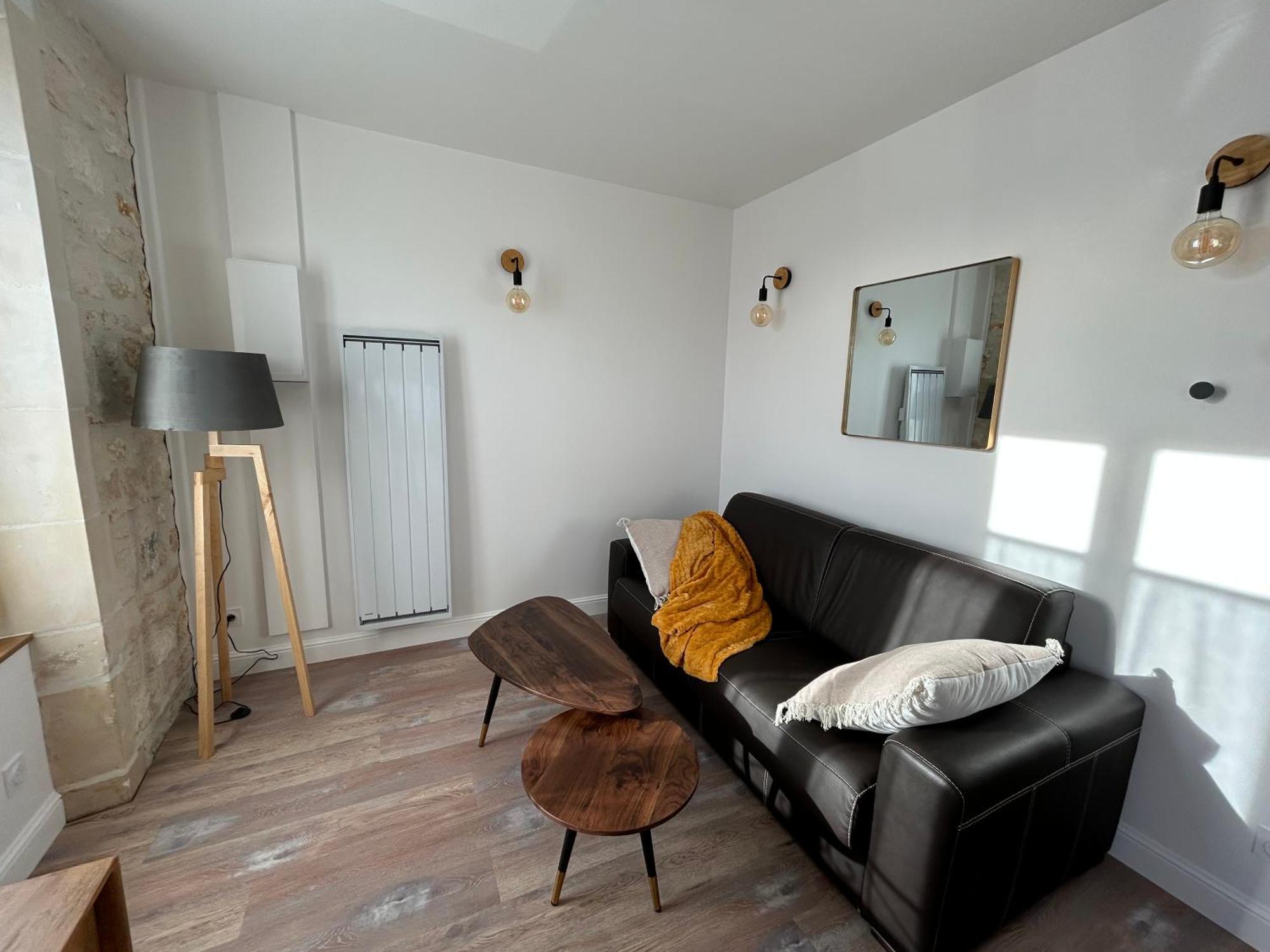 Appartamento T2 Renove Proche Des Arenes Saintes Esterno foto